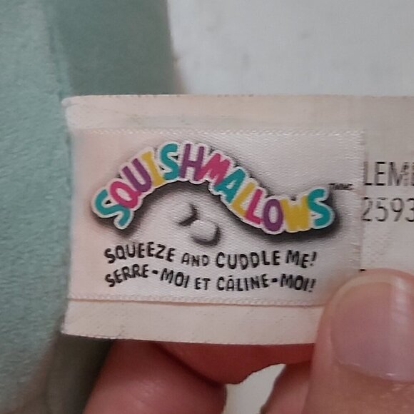 Squishmallow Aqua The Sloth Sequin Edition - 8 Inches Tall - Picture 9 of 9